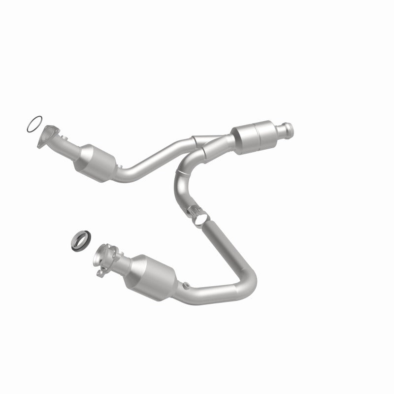 MagnaFlow OEM-Grade Catalytic Converter | GMC Sierra 14-16, Chevy Silverado 16-18 (52642)