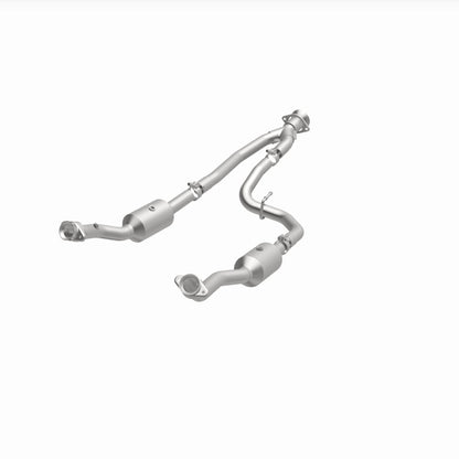 Magnaflow OEM Grade Direct-Fit Catalytic Converter | Ford Transit-150/250/350 3.5L (280248)