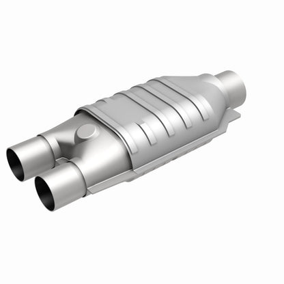 Magnaflow 2.5/2 S/D Fed Universal Catalytic Converter | BMW 3/5/6 Series (E28-E36, E24, E32) (94007)
