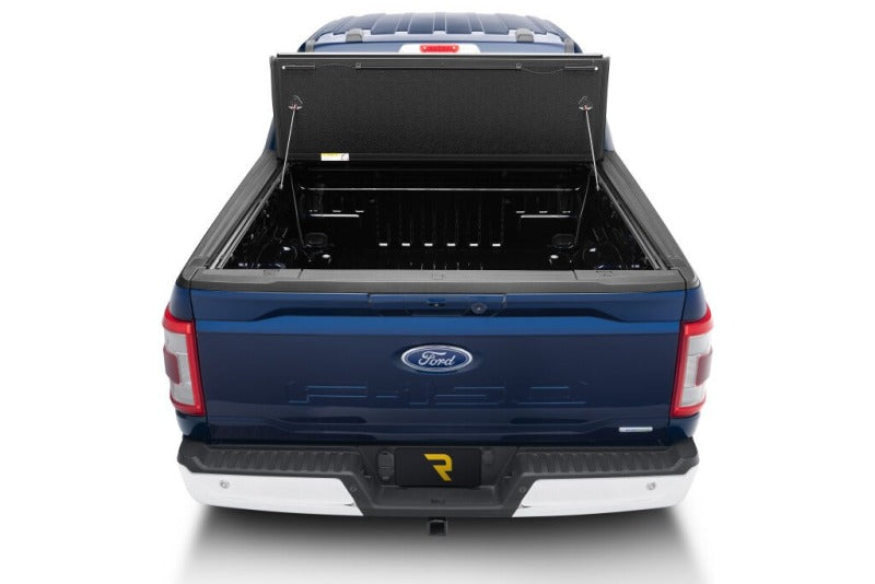 Undercover 21+ Ford F-150 6.5ft Armor Flex Bed Cover | Crew Cab (AX22030)