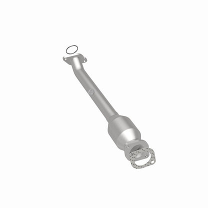 Magnaflow OEM Grade Direct Fit Catalytic Converter | Nissan Pathfinder/Xterra (05-15) (52670)