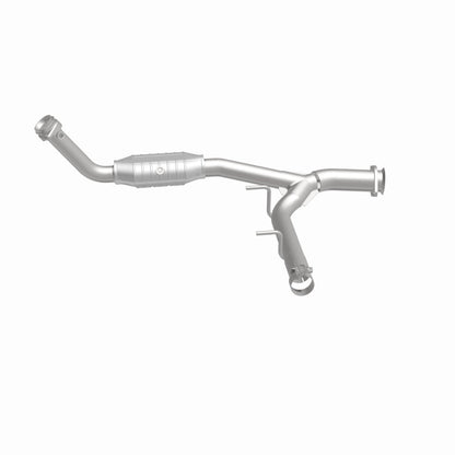 Magnaflow 93125 DirectFit Converter for Ford Expedition/Lincoln Navigator 5.4L