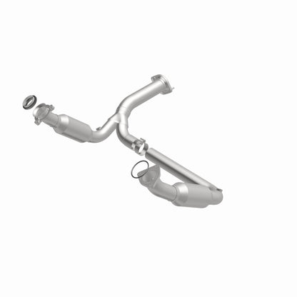 MagnaFlow Conv DF Catalytic Converter | Chevy Silverado/Tahoe/Yukon (07-14) (49194)