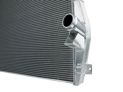 aFe Power 11-16 Ford F250/F350 Super Duty Power-Stroke V8 6.7L (td) BladeRunner Street Series Radiator (46-52131)