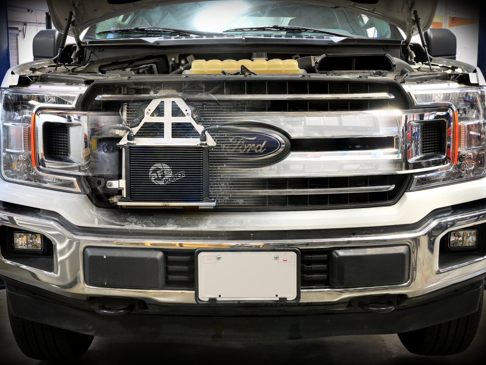 aFe BladeRunner 25-Row All-Aluminum Stacked Plate Trans Cooler | Ford F-150 (15-20) (46-80008)