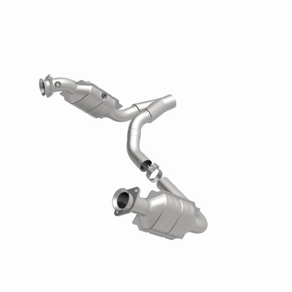 MagnaFlow Conv DF 09-10 Ram 1500 5.7L OEM-Grade Catalytic Converter | Dodge Ram/Express (49664)