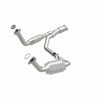 MagnaFlow Conv DF 06-09 Chevy Trailblazer SS 6.0L | (93496)