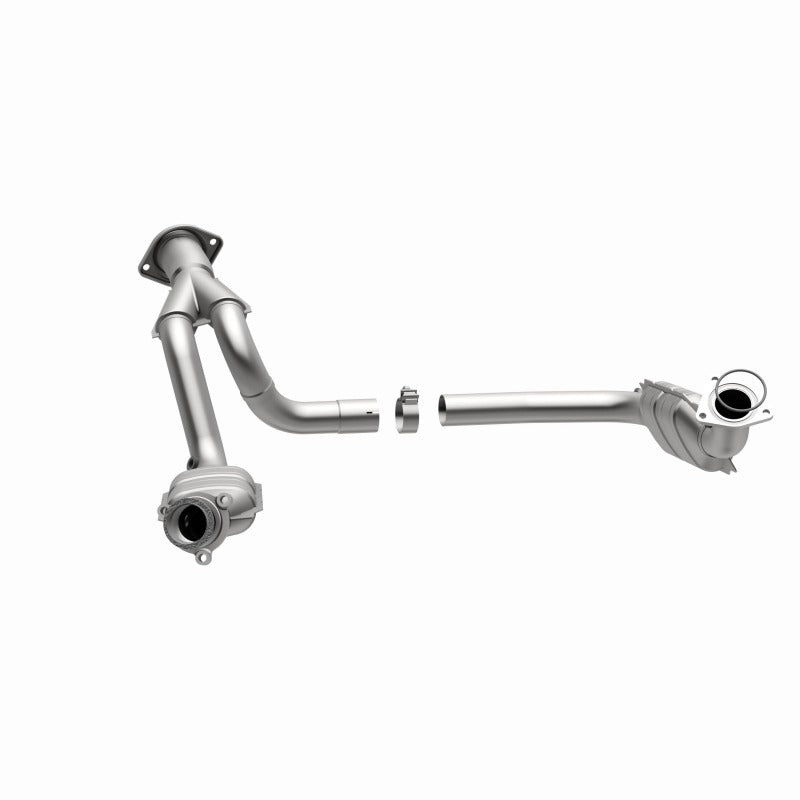 MagnaFlow OEM Catalytic Converter | Escalade 07-10, Silverado 07-13 (49631)