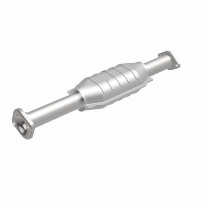 MagnaFlow DirectFit Converter 01-03 Montero Sport OEM