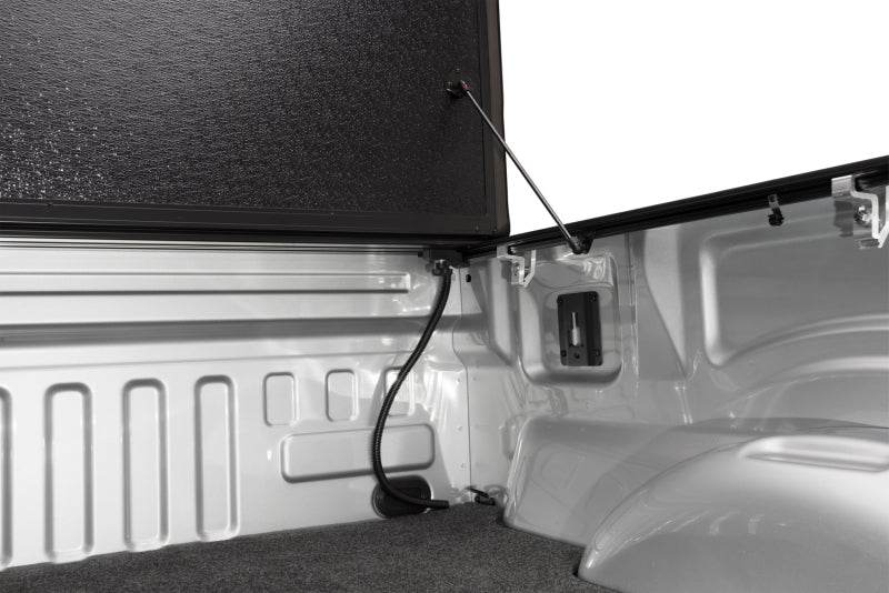 UnderCover FX21019 Flex Hard Folding Tonneau Cover for 15-20 Ford F‑150 5.5ft