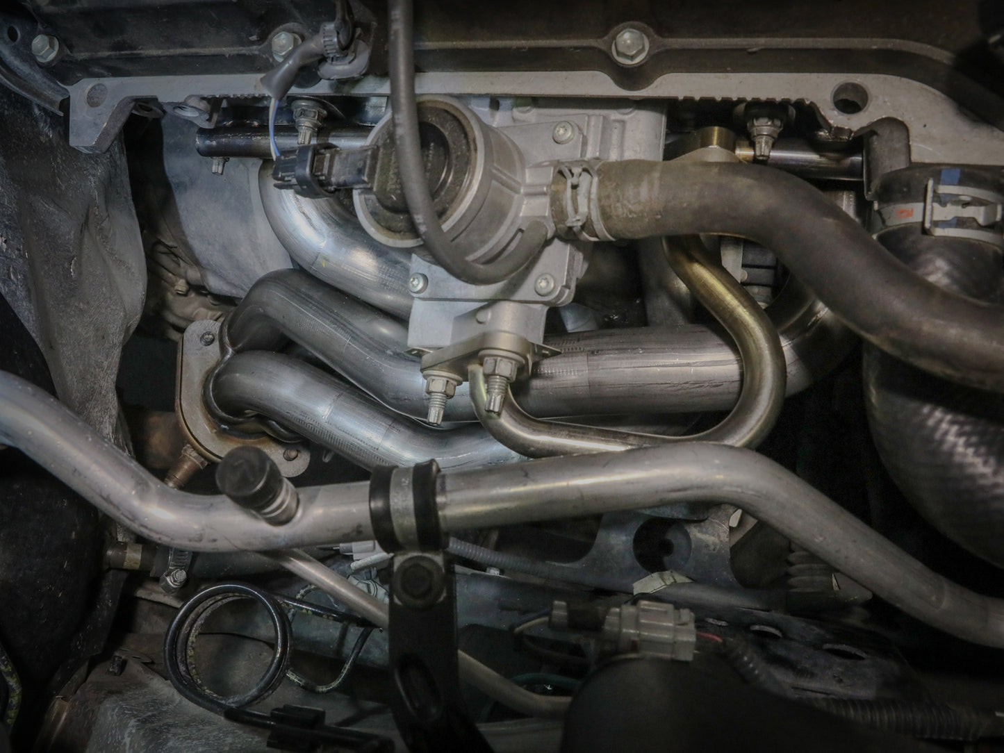 aFe Twisted Steel 1-5/8in D&S Long Tube Header | Toyota Tacoma 04-15 (48-36018)
