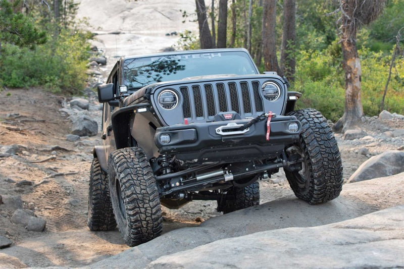 Fabtech Dirt Logic 2.0 Steering Stabilizer Kit | Jeep JL 18-21 F&R (FTS24282)