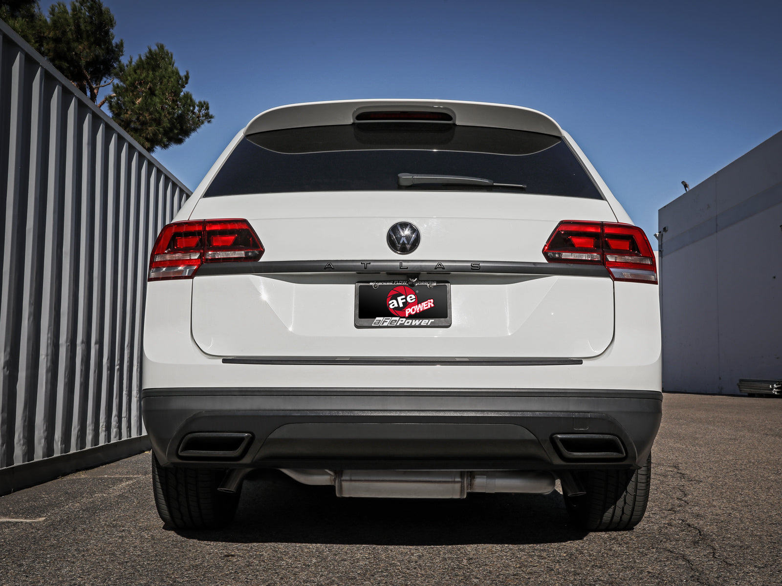 aFe MACH Force-Xp 3in to 2-1/2in SS Hi-Tuck Cat-Back | VW Atlas L4 2.0L/V6 3.6L (18-23) (49-36452)