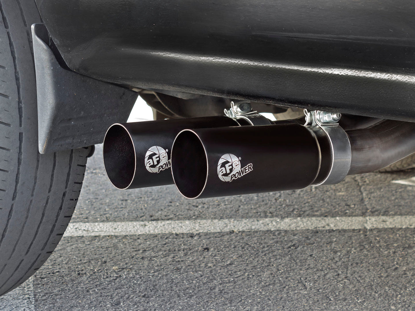 aFe 3in to 2.5in SS Cat-Back Exhaust | Silverado/Sierra V6/V8 (09-16) (49-44070-B)