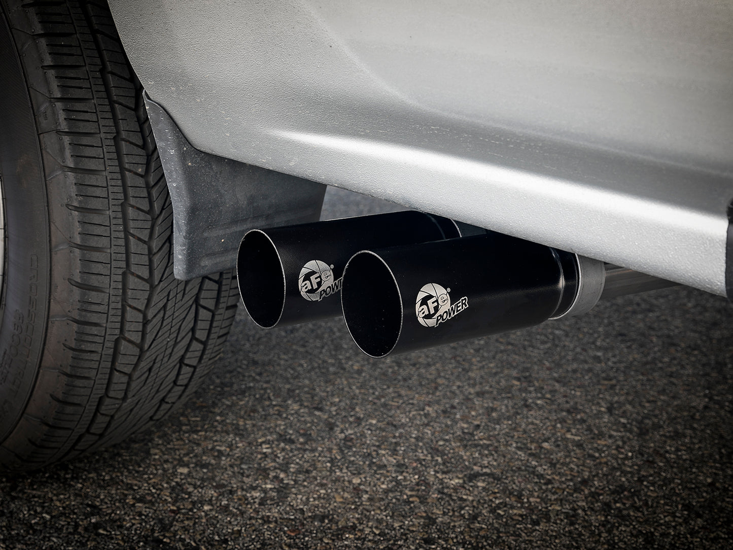 aFe 3in to 2.5in SS Cat-Back Exhaust w/ Black Tip | GM Silverado/Sierra 5.4L (09-18) (49-44098-B)
