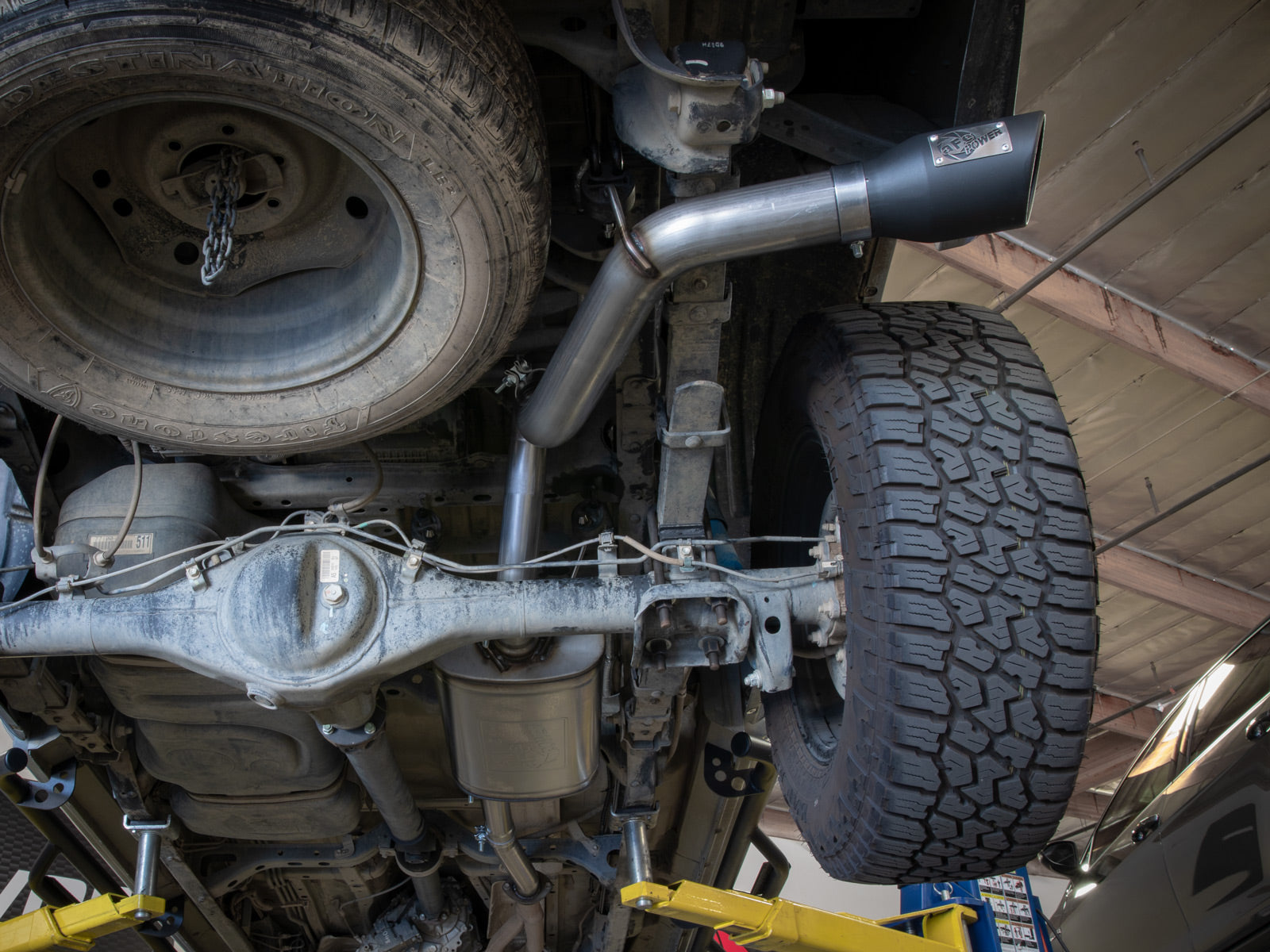 aFe Apollo GT 2.5-3in SS Cat-Back Exhaust w/ Black Tip | Toyota Tacoma (16-22) (49-46063-B)