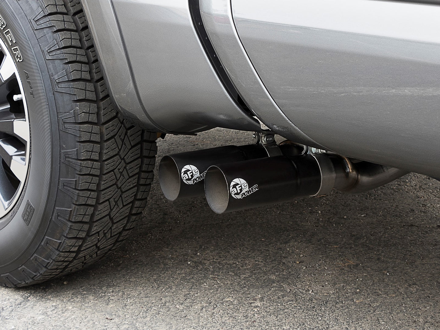 aFe Rebel Series 2-1/2 SS Cat-Back Exhaust | Nissan Titan V8 5.6L (16-17) (49-46126-B)