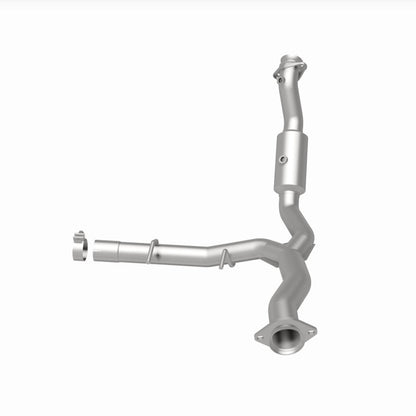 MagnaFlow 21-528 DirectFit Converter For 15-17 Ford Expedition V6 3.5