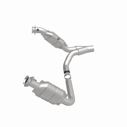 MagnaFlow Conv DF 09-10 Ram 1500 5.7L OEM-Grade Catalytic Converter | Dodge Ram/Express (49664)
