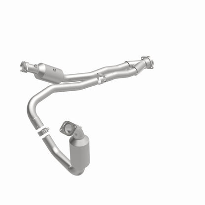 Magnaflow Conv DF 15-26 Transit-150/250/350 | OE Fit (21-710)