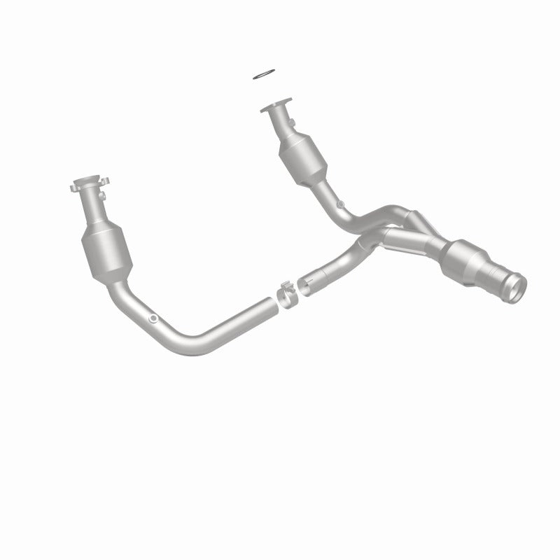 Magnaflow OEM Grade Direct-Fit Catalytic Converter | GMC Yukon XL 6.2L (52617)