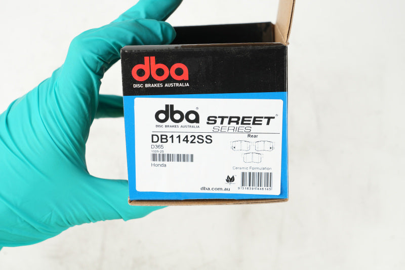DBA Street Series Rear Brake Pads | Acura CL (97-99) (DB1142SS)