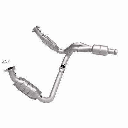 MagnaFlow Conv DF OEM Grade Catalytic Converter | Chevy Silverado 09-13 (51578)