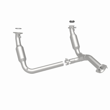 MagnaFlow Conv DF Catalytic Converter | Chevy Silverado/Tahoe/Yukon (07-14) (49194)