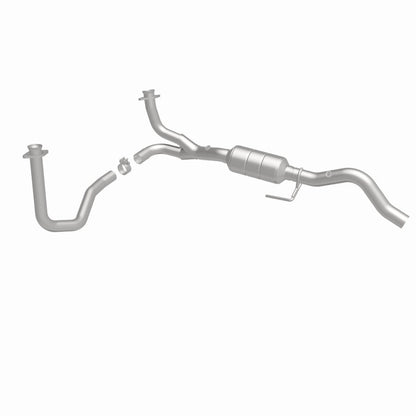 MagnaFlow Direct Fit Catalytic Converter 00-03 Durango 4WD OEM