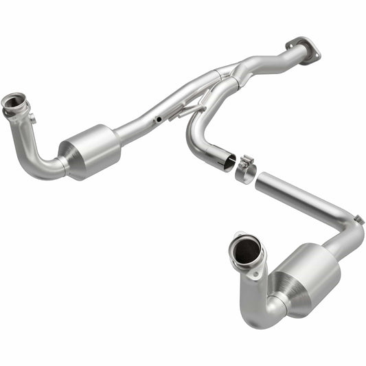 MagnaFlow 2005-2007 Jeep Liberty California Grade CARB Compliant Direct-Fit Catalytic Converter