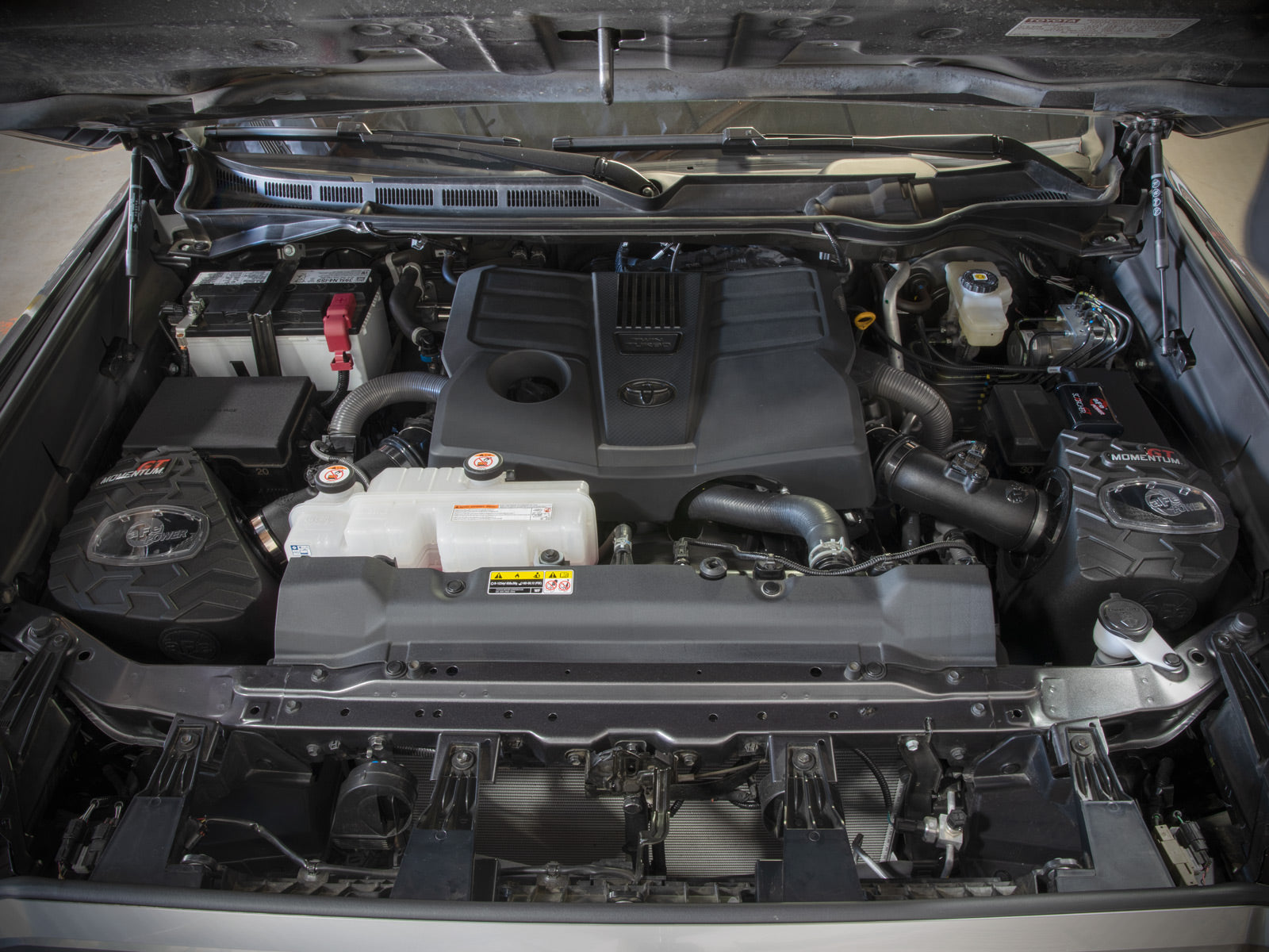 aFe Momentum GT Pro DRY S Cold Air Intake | Toyota Tundra V6-3.5L 2022 (50-70100D)