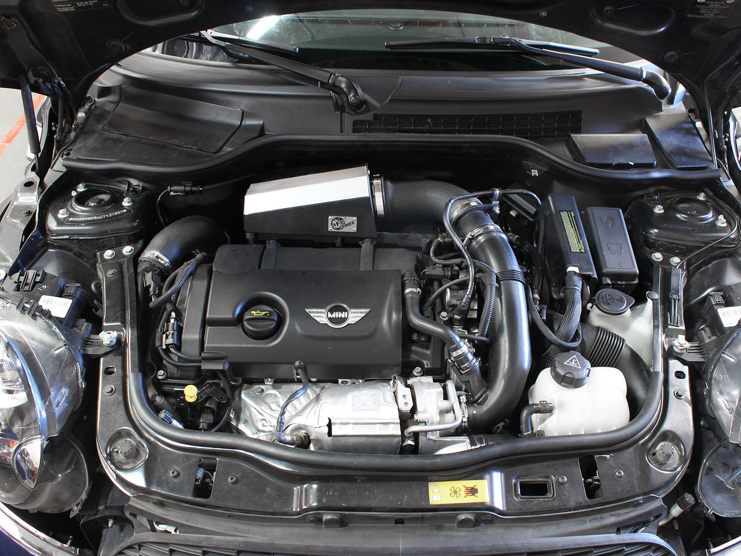 aFe MagnumFORCE Stage-2 Pro Dry S Intake | Mini Cooper Countryman S 1.6L Turbo (10-15) (51-12712)