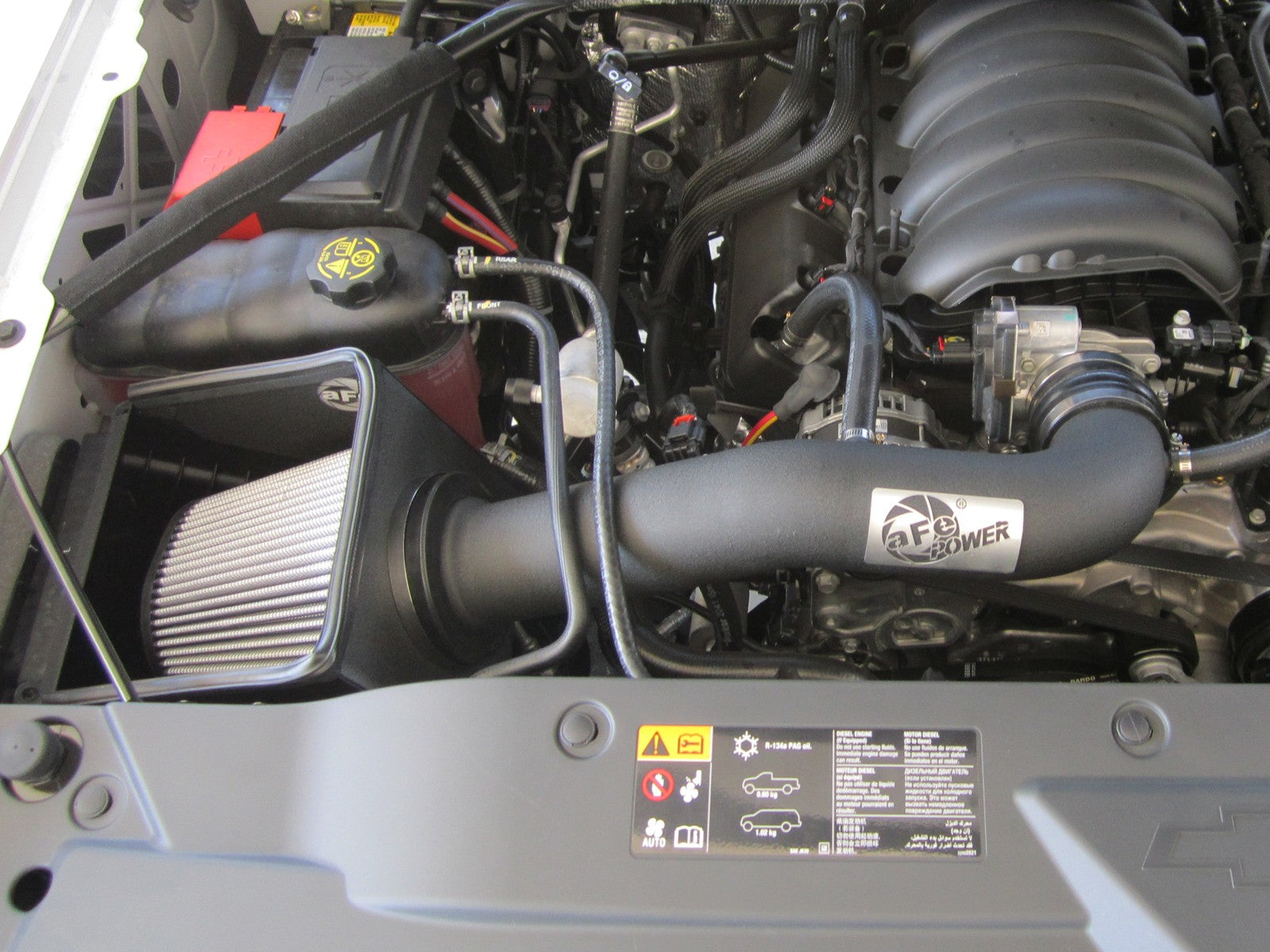 aFe Magnum FORCE Stage-2 Cold Air Intake GM Silverado/Sierra 1500 V8 5.3/6.2L (14-17) (51-32332)