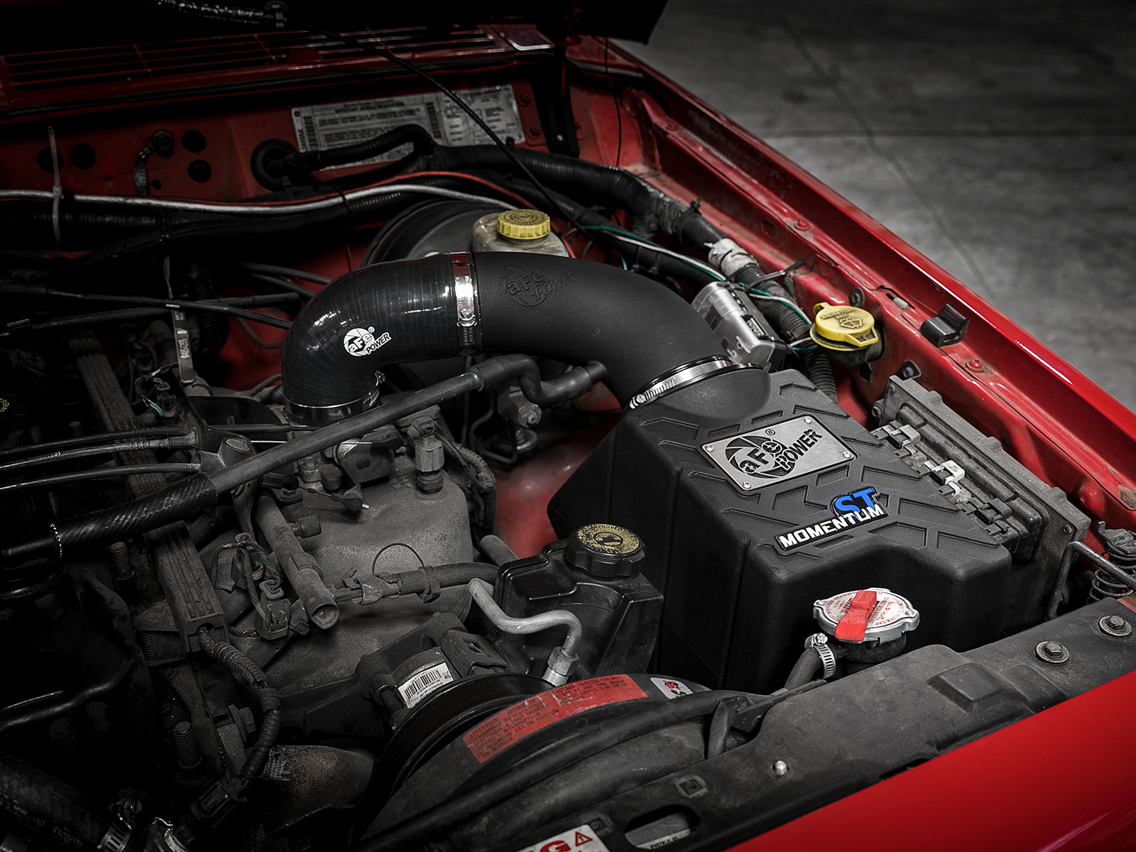 aFe Momentum ST Cold Air Intake Jeep XJ 4.0L (91-01) | I6 (51-46209) (SPF5146209)