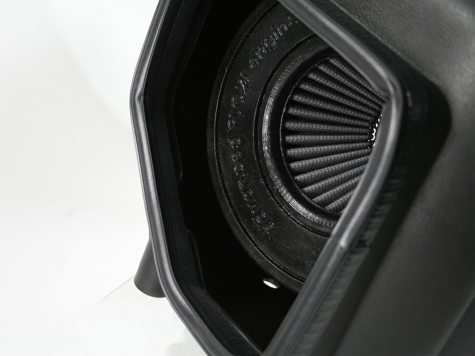 aFe Momentum HD Cold Air Intake | GM Diesel V8-6.6L LML (11-16) (51-74006-1) (SPF74006-1)