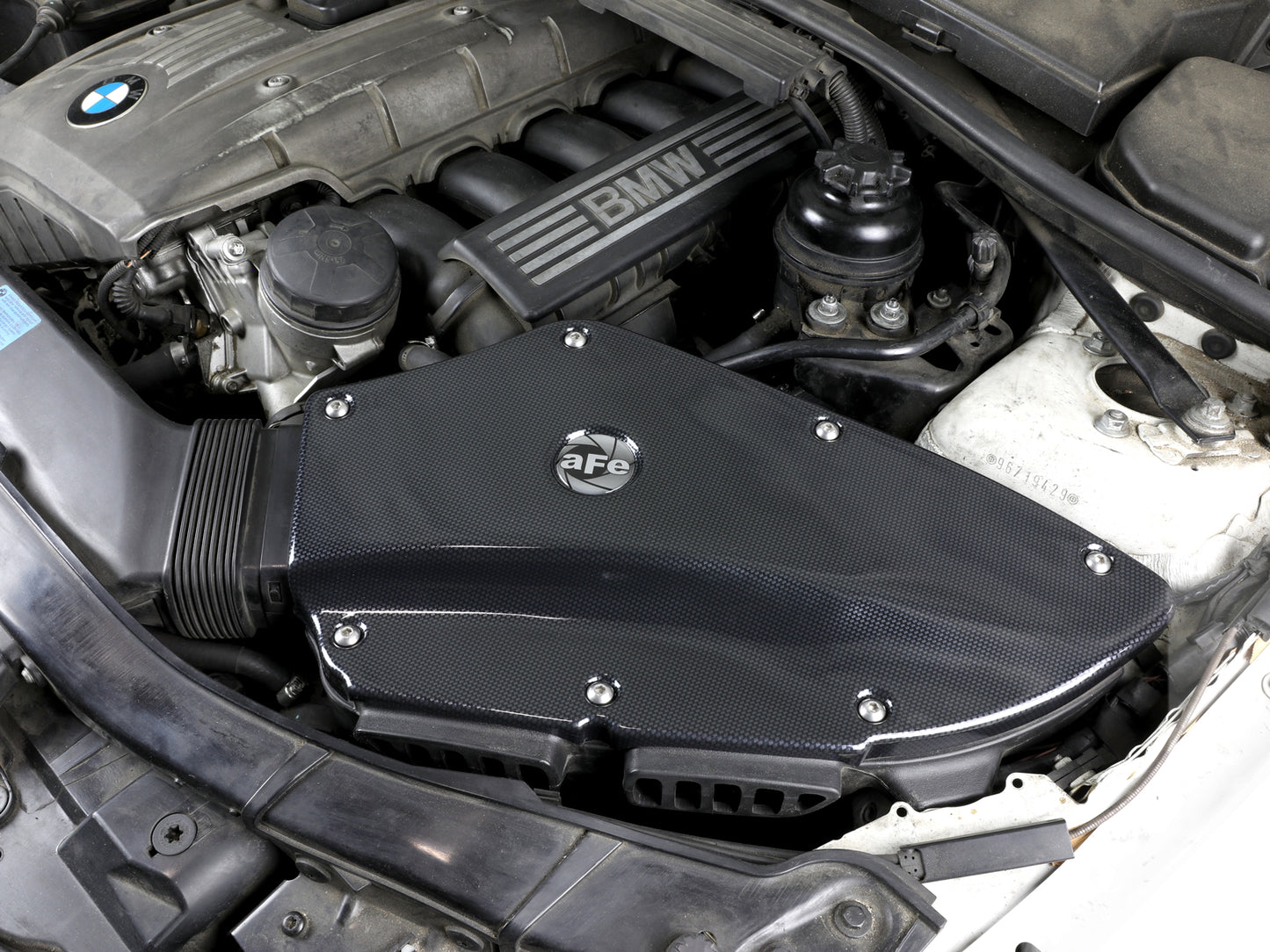 aFe Magnum FORCE Stage-2Si Cold Air Intake | BMW 3 Series E9x (06-11) (51-81012-C)