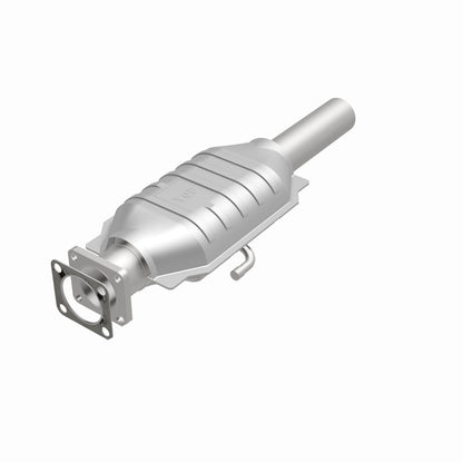 MagnaFlow Conv Direct Fit Jeep Cherokee/Wrangler 87-92 | Highlander 13-20 (23229)