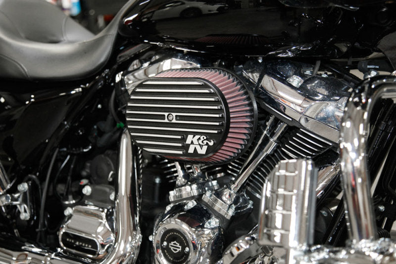K&N Street Metal Intake System | Harley-Davidson Road King F/I 88cl Side Draft Dyna/Softail (RK-3953)