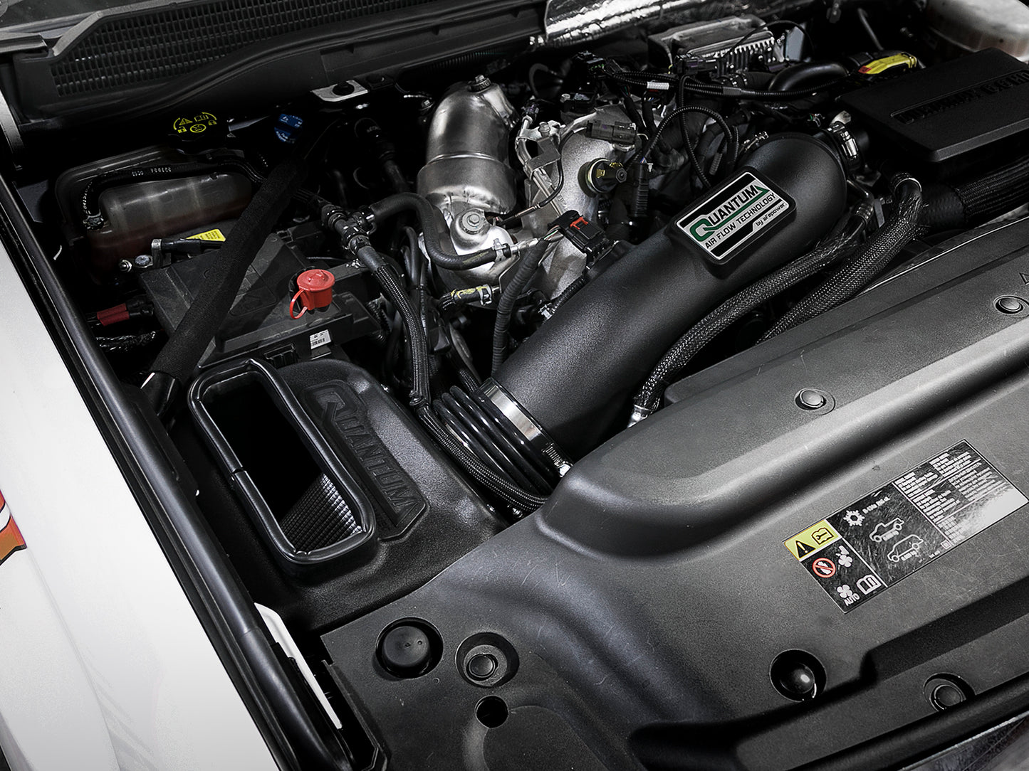 aFe Quantum Pro DRY S Cold Air Intake | GM/Chevy Duramax 6.6L V8 (17-18) (53-10007D)