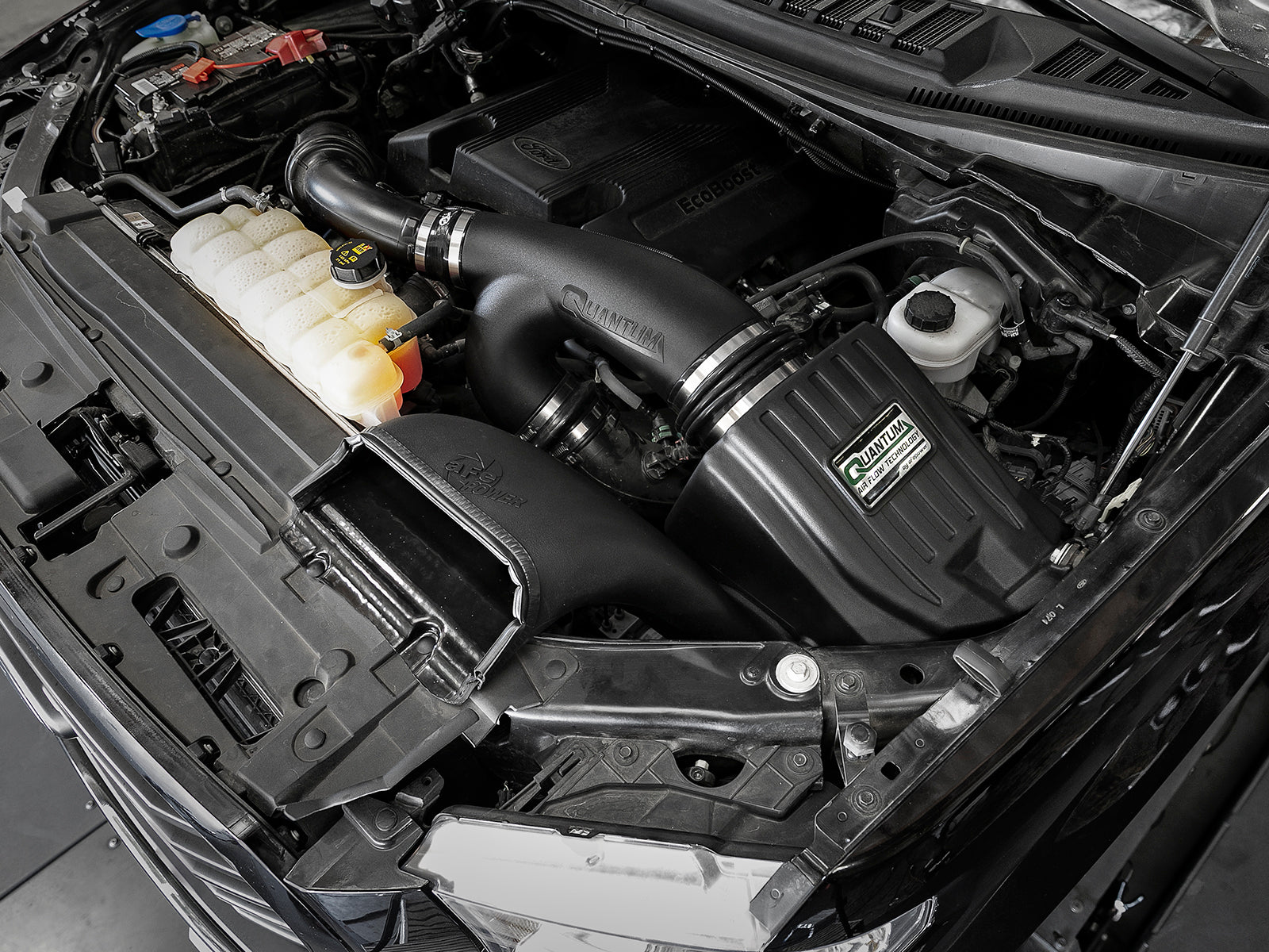 aFe Quantum Pro DRY S Cold Air Intake | Ford F150 EcoBoost V6 3.5L/2.7L (15-18) (53-10008D)