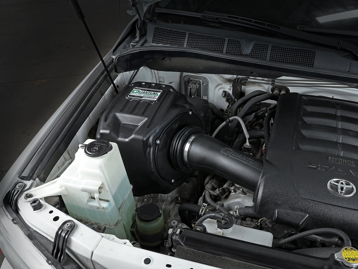 aFe Quantum Cold Air Intake w/ Pro 5R Media | Toyota Tundra (07-22) (53-10020R)