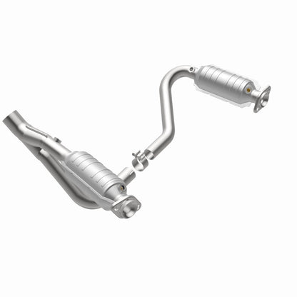 Magnaflow 49832 DirectFit Converter For Dodge Durango 05-07 3.7/4.7L