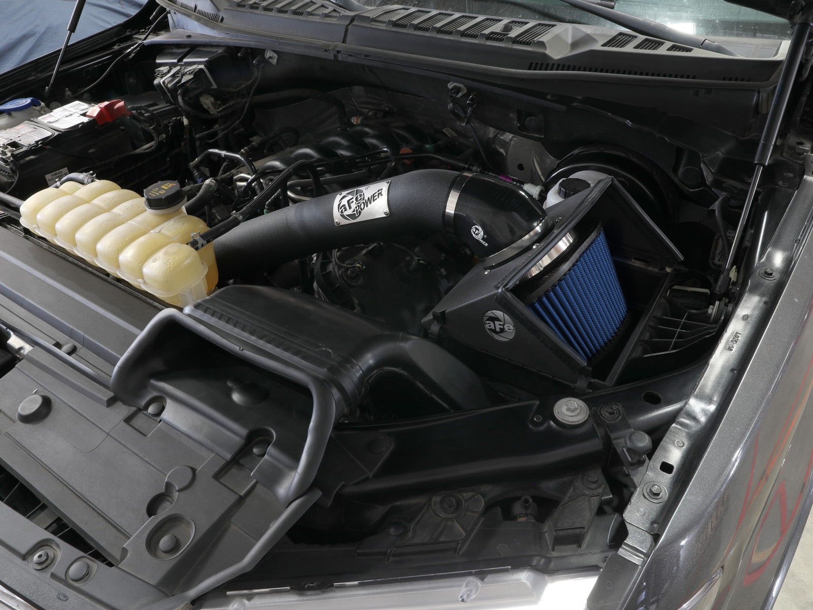aFe Magnum FORCE Stage-2 Cold Air Intake Ford F-150 (15) V8 5.0L (54-12742) | (SPF5412742)