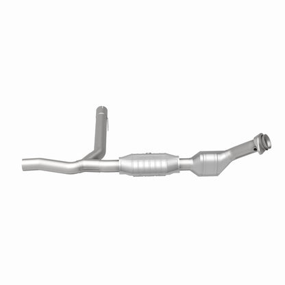MagnaFlow OEM Grade Catalytic Converter | Ford Expedition/F-150 96-04 (51199)