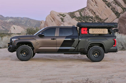 Fabtech 22+ Tundra 4WD 2.5 Coilover Dirt Logic Pair | Toyota Tundra (FTS26109)