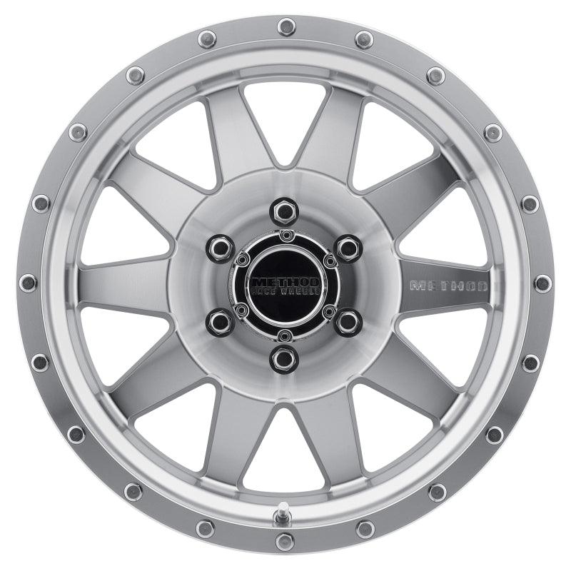 Method MR301 The Standard Machined | 17x8.5" +0mm | 6x5.5mm Wheel