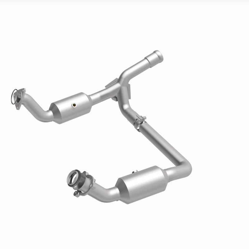 Magnaflow 280656 DirectFit Converter For GMC Sierra 1500 4.3L/5.3L (19-20)