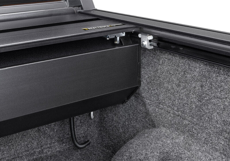 Retrax 2022 Toyota Tundra Regular & Double Cab 6.5ft Bed w/ Deck Rail System RetraxPRO XR