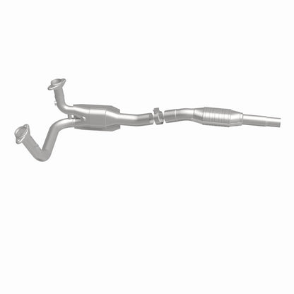 MagnaFlow Conv DF 95 Ford Bronco 5.8L | 1992-96 (23661)