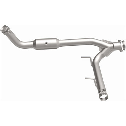 MagnaFlow 2005-2006 Lincoln Navigator California Grade CARB Compliant Direct-Fit Catalytic Converter